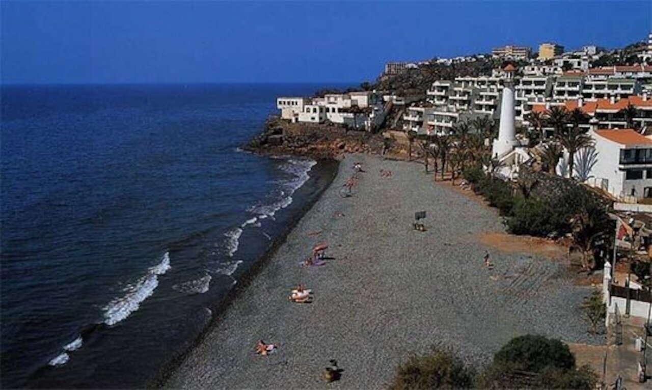 Playa del Águila Image 2